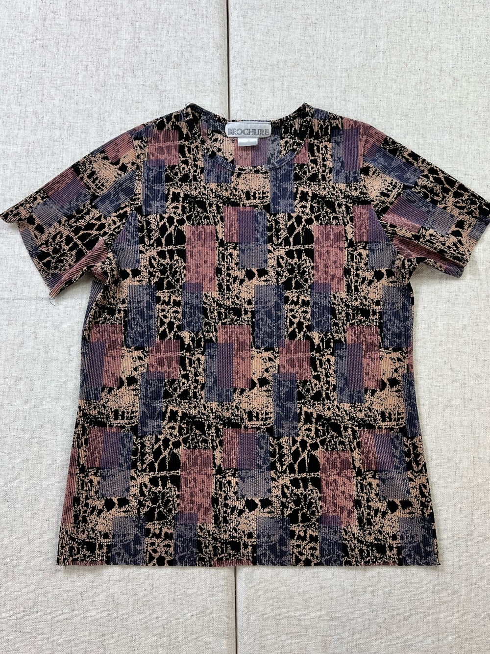 Vintage 90s Micro Pleated Plissé Tee Abstract Patchwork Print Made in Canada
